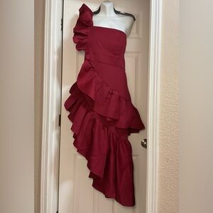 ELEGANT ONE SHOULDER DRESS